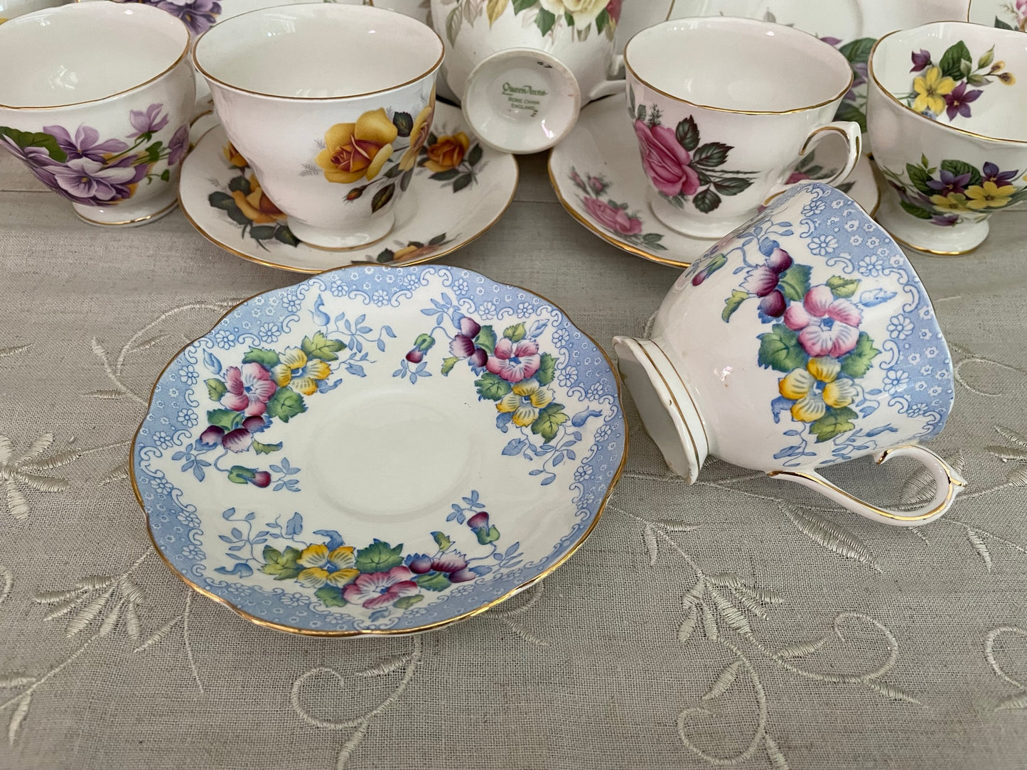 Vintage Royal Albert 'Lovelace' Bone China Tea Cup & Saucer Set